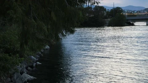 Chelan River Walk, WA. 스톡 동영상 205786612