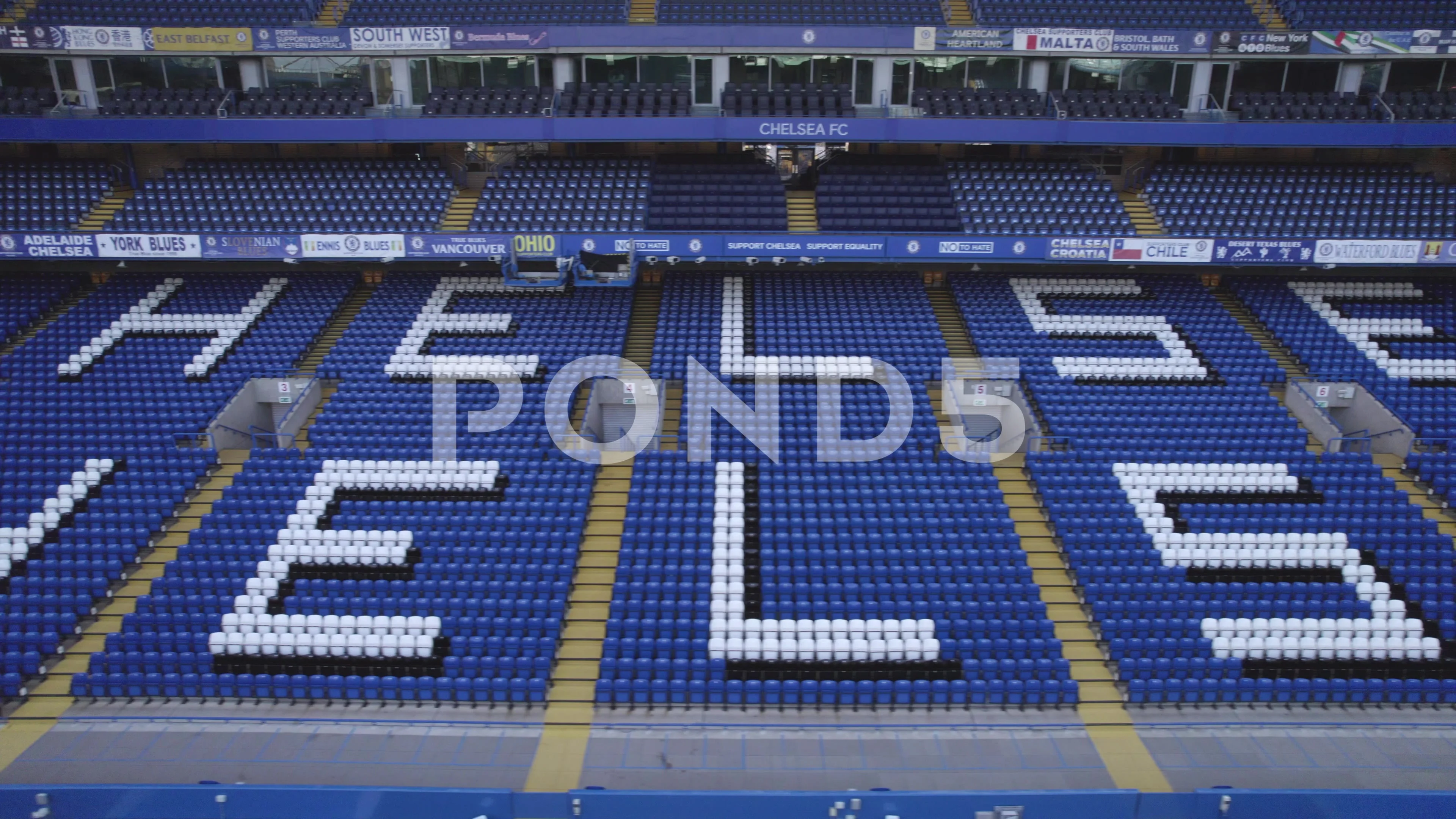 Chelsea FC – Stamford Bridge (The Blues)