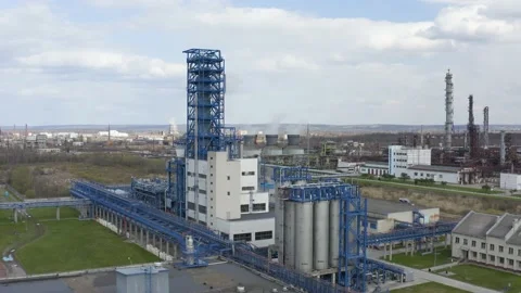 Chemical processing plant. Aerial view of Modern high-tech production. A giant Stock-Footage 170146765