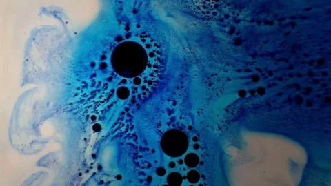 Chemical reaction under microscope 스톡 동영상 70736829