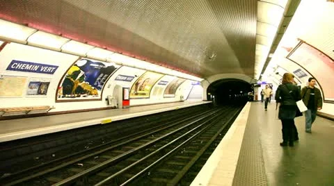 Chemin Vert Stock Footage 10888781