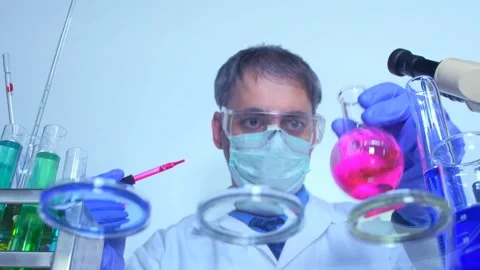 Chemist In The Lab Stock-Footage 200739117