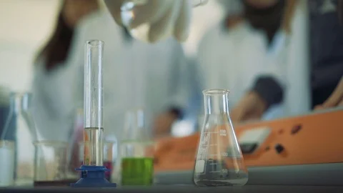 Chemistry experiment in high school Stock Footage 112222368