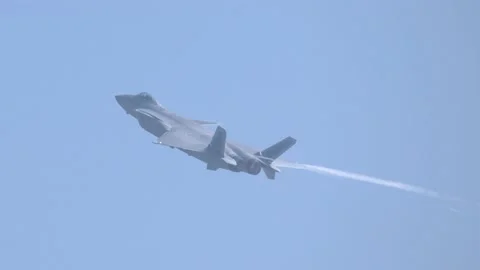 Chengdu J-20 fighter at ChinaAirshow 202... | Stock Video | Pond5