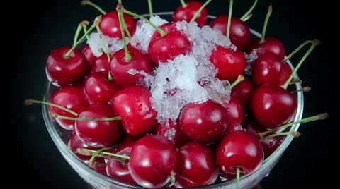 Cherries, Red Cherry on The Plate. Time Lapse Vídeo Stock 51591207
