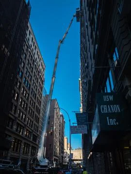 Cherry Picker in Manhattan Stock Photos