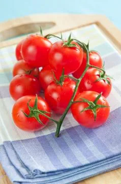 Cherry tomatoes Фото
