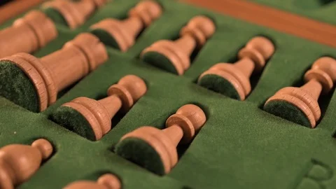 Chess pieces in a box 스톡 동영상 116270135