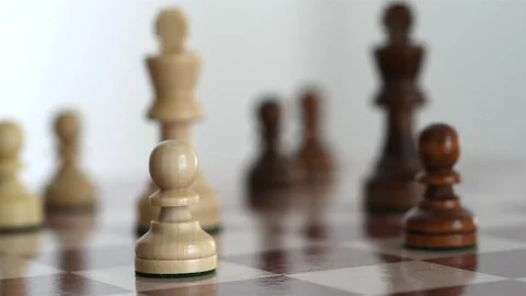 Chess, white and black king face each other (with slider) 스톡 동영상 110955282
