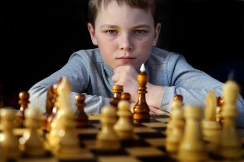 At the chessboard 库存照片