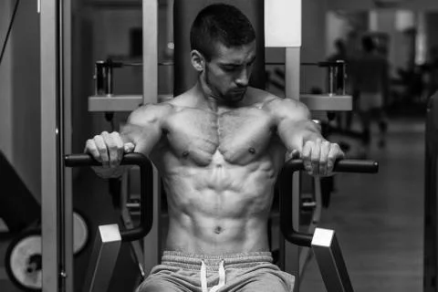Chest Exercises On A Machine Foto stock