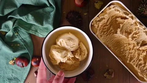 Chestnut ice cream Stock-Footage 213938541