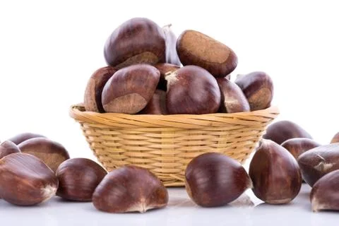 Chestnuts in a basket Stock-Fotos