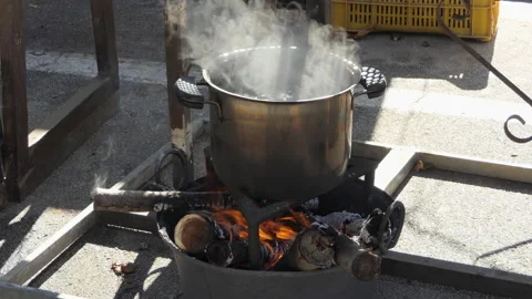 Chestnuts boiled on the fire Stock Footage 161262134