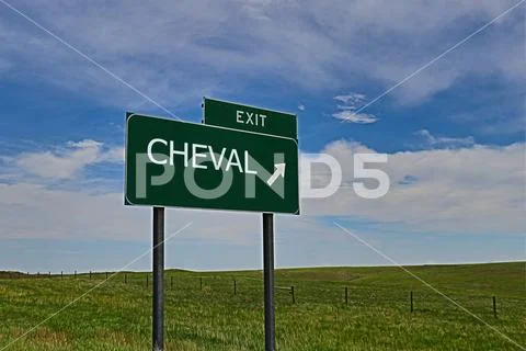 CHEVAL US Highway Exit Sign Stock Photos