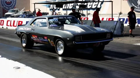 Chevy Luv Vs 69 Camaro Video stock 55451426