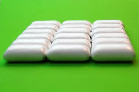 Chewing gum aligned Stock-Fotos