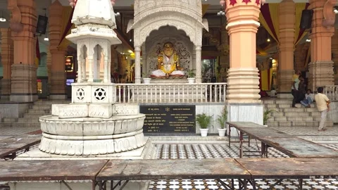 Chhatarpur Temple: Devotion and Architecture Stock-Footage 326285027
