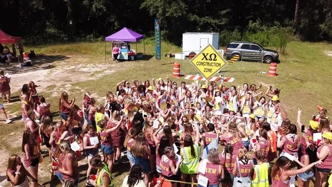 Chi Omega Bid Zone Vídeo Stock 93771196