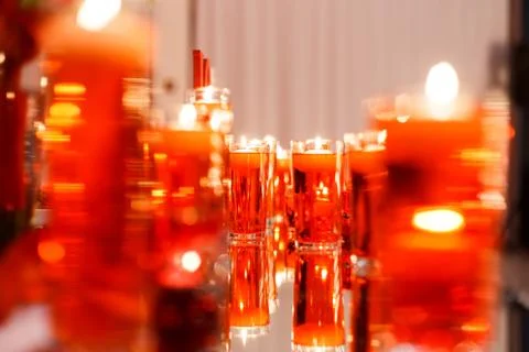 Chic Wedding Decorations with Candles Foto stock