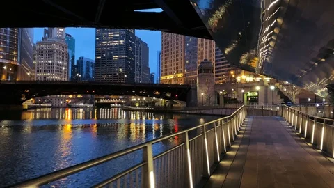 Chicago 2 Under Bridge Vidéo 124161964