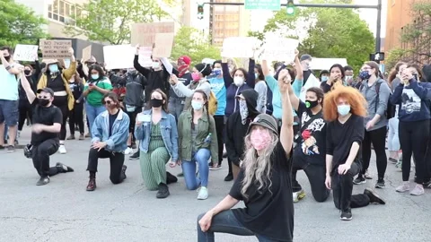 Chicago BLM PROTEST TAKES OVER LAKE SHORE DRIVE-GEORGE FLOYD, BREONNA TAYLOR Stock Footage
