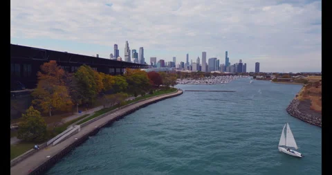 Chicago Boat 4K Stock-Footage 311894593