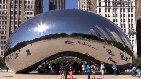 Chicago Cloud Gate "The Bean" 01 Stock Footage 32708147