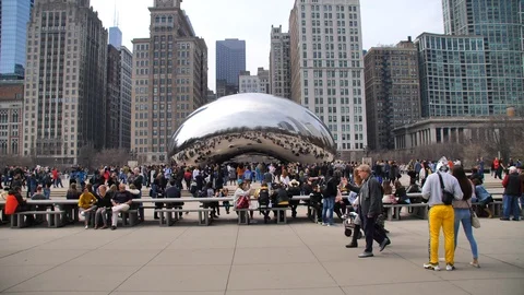 Chicago Cloud Gate, The Bean Sculpture at The Millenium Park Stock-Footage 111328776