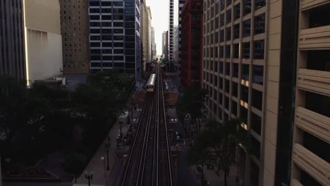 Chicago CTA Train Approaching Through Downtown Elevated Tracks Stock Footage 345282768
