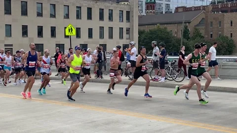 Chicago Marathon Runners Stock Footage 162705445