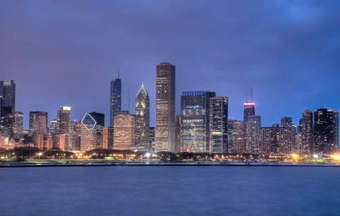 Chicago at Night Фото