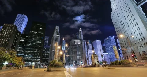 Chicago night sky moon time lapse Stock Footage 46450625
