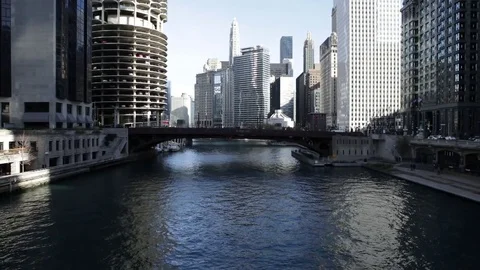 Chicago River Video stock 82589049