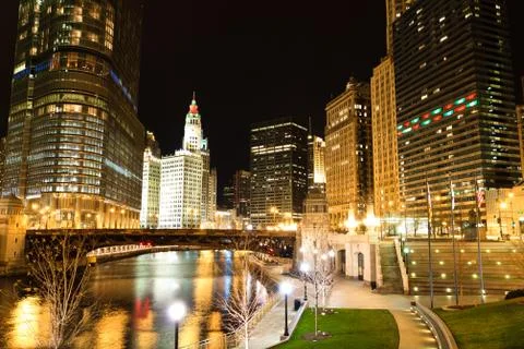 Chicago river at night Stock Photos