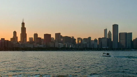 Chicago Skyline Endless Loop – Faster/Closer  480x270 Stock Footage 857278