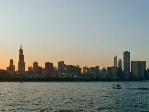 Chicago Skyline Endless Loop – Faster/Closer 640x480 Stock-Footage 857286