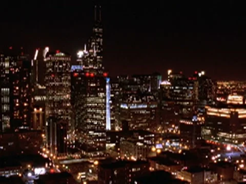 Chicago Skyline Lights at Night in Time-lapse – 320x240 動画素材 7761141