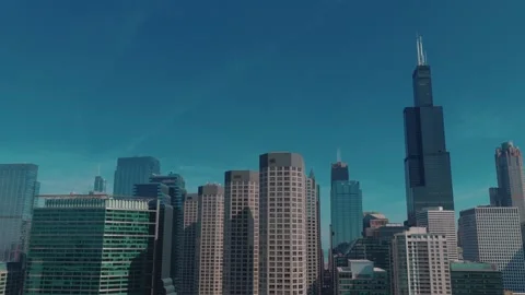 Chicago skyline lower third with vast blue copy space Stock Footage 334673847