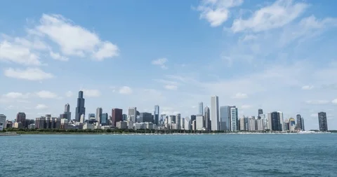Chicago skyline wide view Видео 112657068