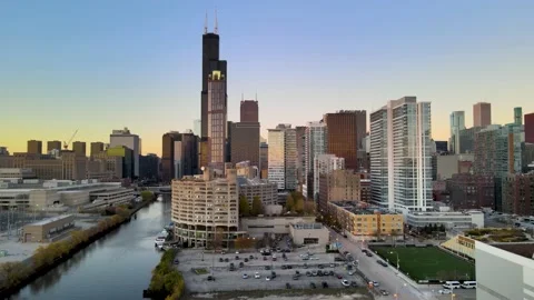 Chicago South Loop Field 動画素材 154979075