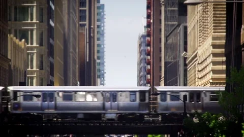 Chicago subway passing on bridge Stock Footage 78648902