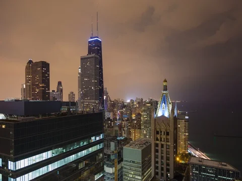 CHICAGO - USA, AUGUST 2017: Night city view with skyscrapers Stock Footage 80190983