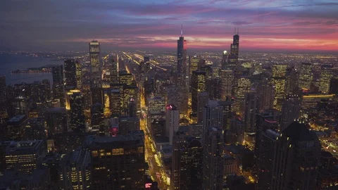 Chicago View and Sears Tower from the John Hancock Building at Sunset Видео 96552514