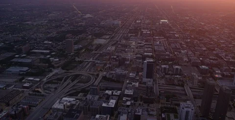 Chicago - View of Expressways During Pink Sunset - 6K Realtime Video stock 112258059
