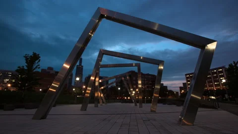 Chicago - View of Willis Tower through Sculpture at Sunrise - 4K Timelapse Stock-Footage 220807290