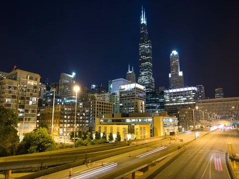 Chicago - Willis Tower Expressway Traffic Night 3 - 4K Timelapse 스톡 동영상 80939301