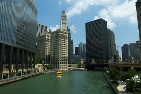 Chicago Wrigley Building and river Time Lapse Stock Footage