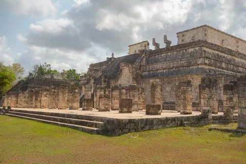 Chichen Itza archaeological complex in Yucatan Peninsula, Mexico. large pre.. Foto stock