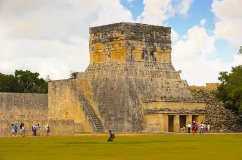 Chichen Itza, a large pre-Columbian city built by the Maya civilization. Mexi Stock Photos